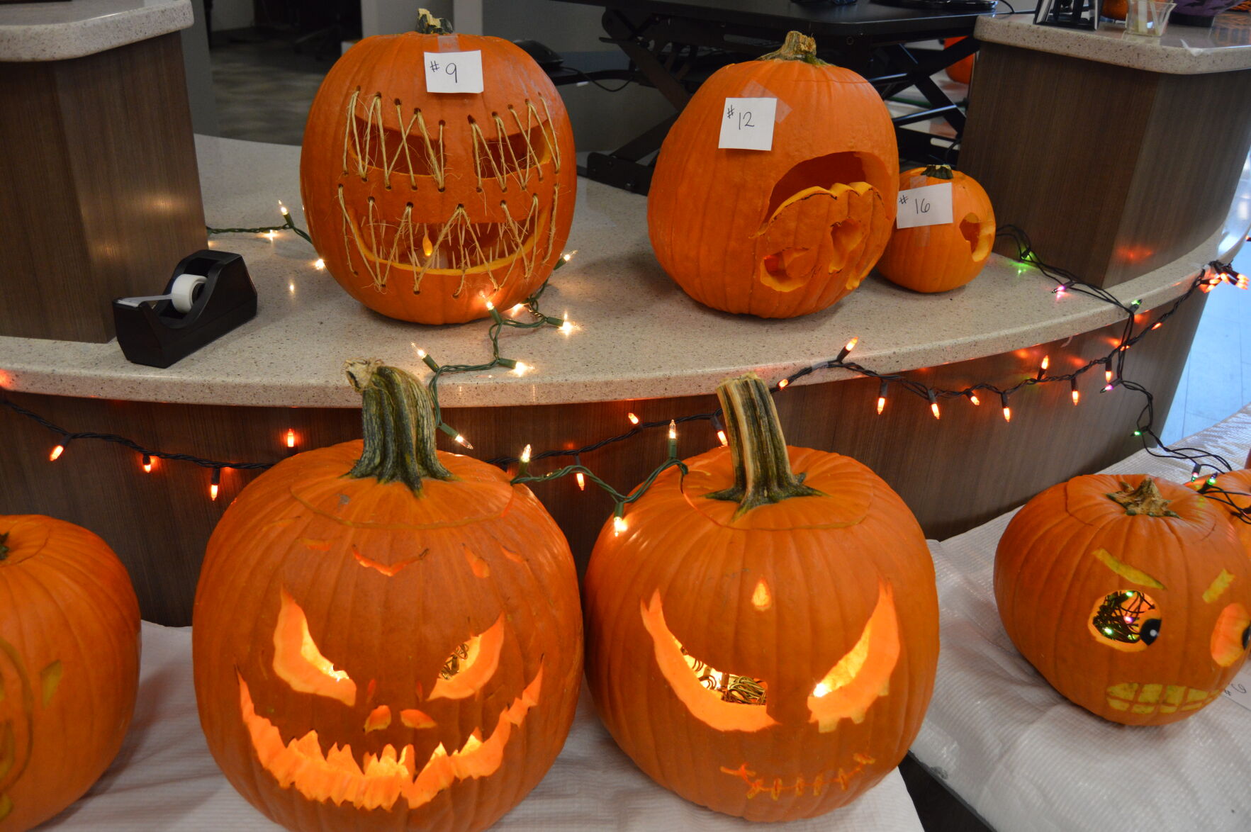 Carving contest 6.JPG